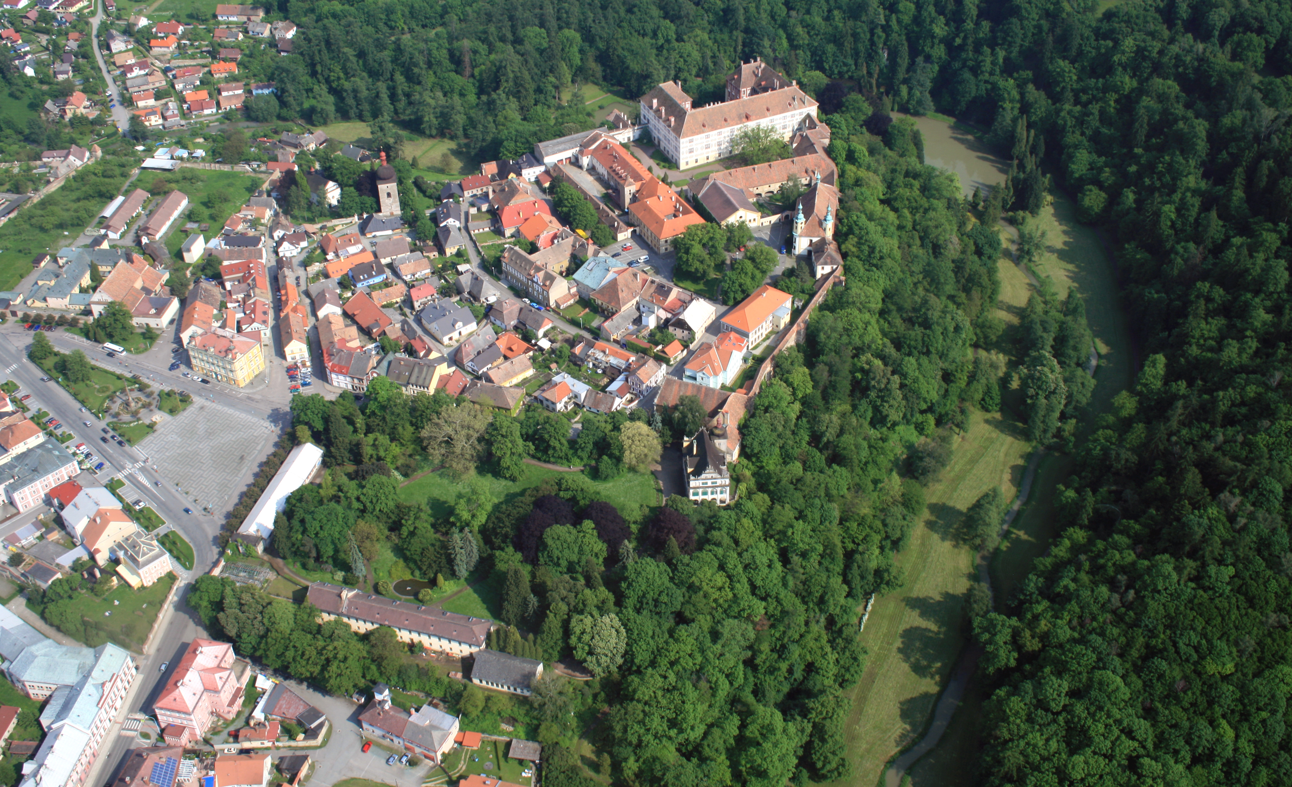 Opočno — letecký pohled